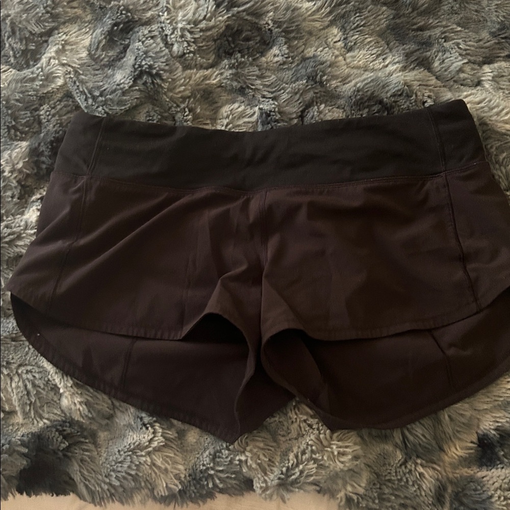 lululemon black 2.5 inch speed up shorts